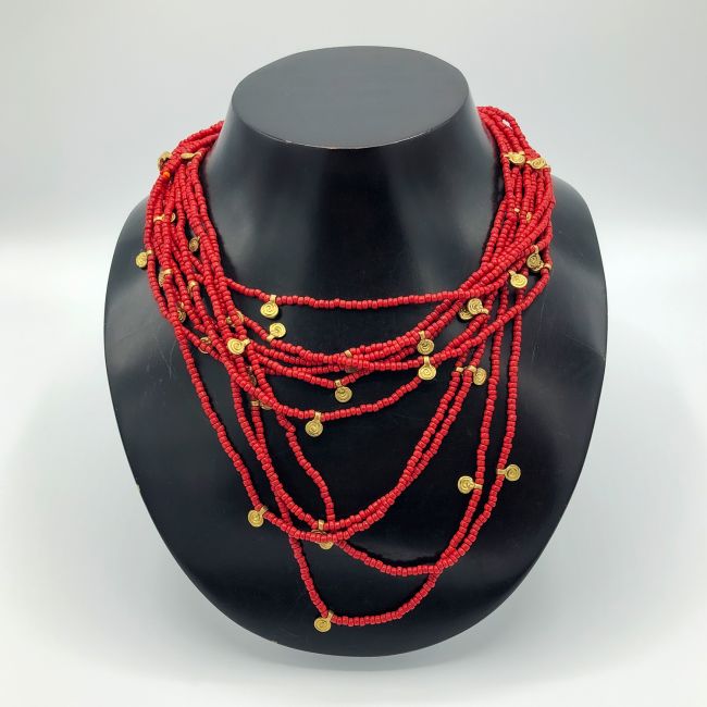 Kurze Kette rote Glasperlen mit Messing