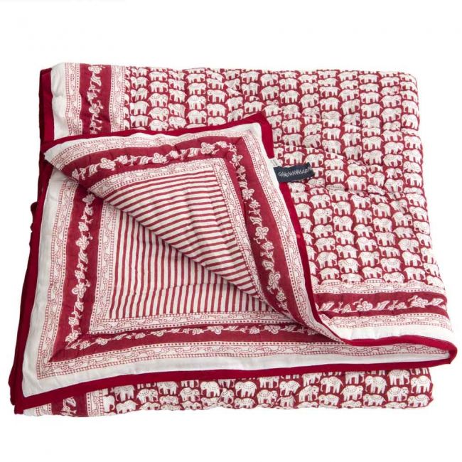 Quilt Little Elephant red