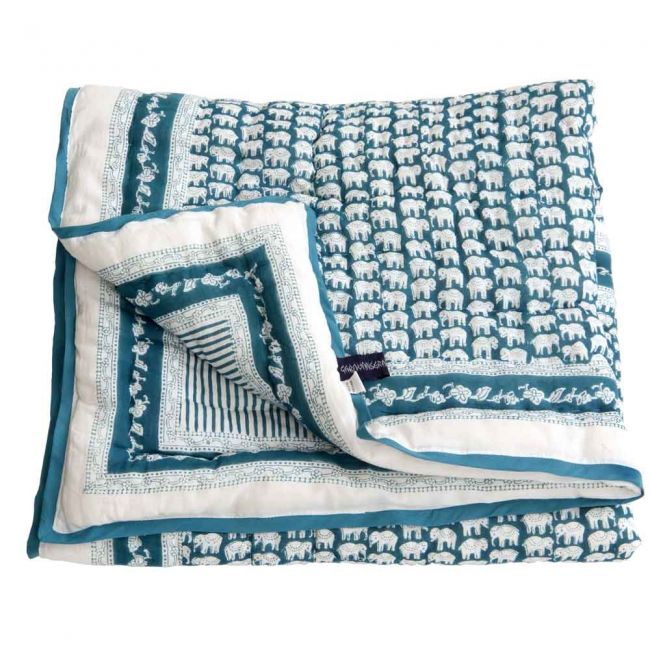 Kuscheldecke mit Elefanten bedruckt