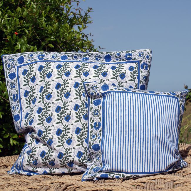 Ein wunderschönes Wendekissen -  hier unter griechischer Sonne!