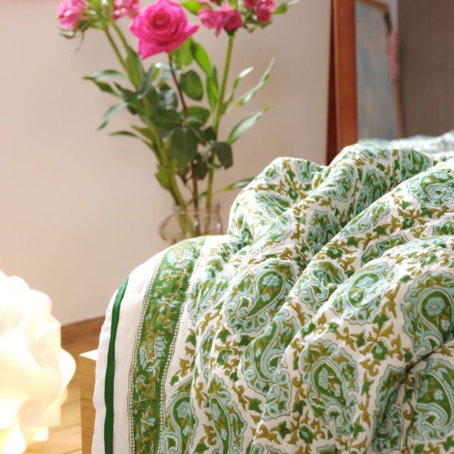 Als Tagesdecke verwendet