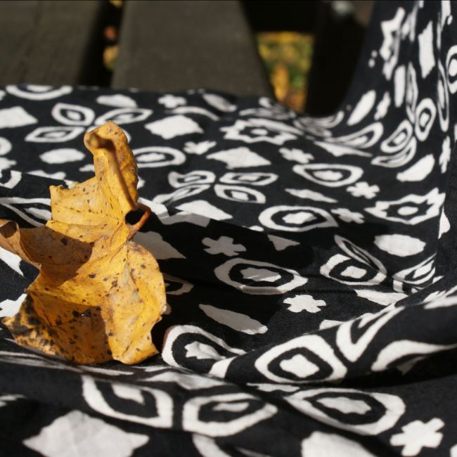 Black and white XL- Schaltuch